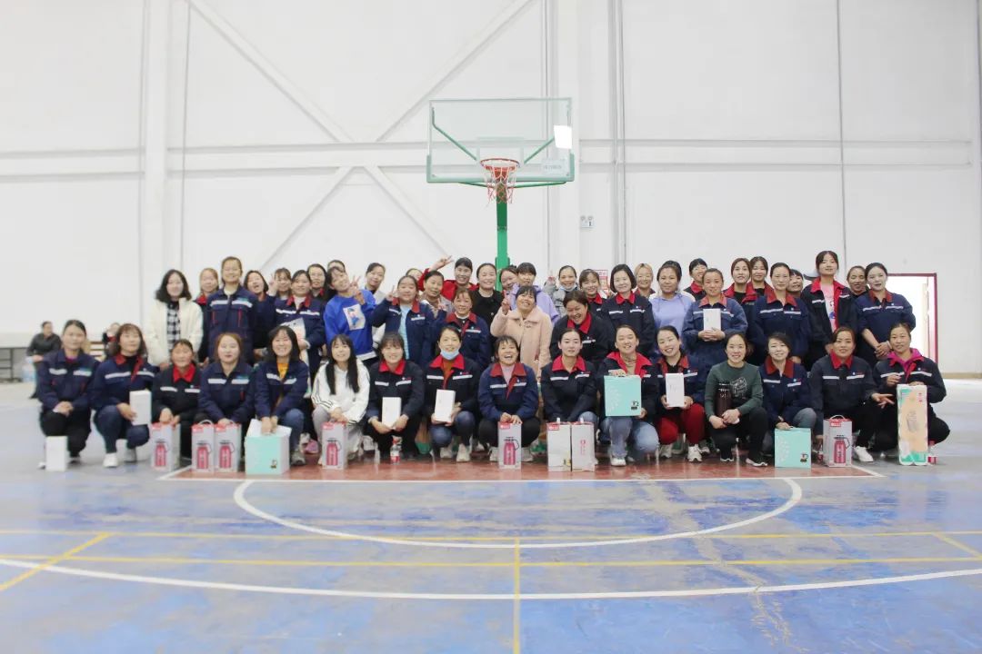凝聚妇女力量，展示巾帼风采